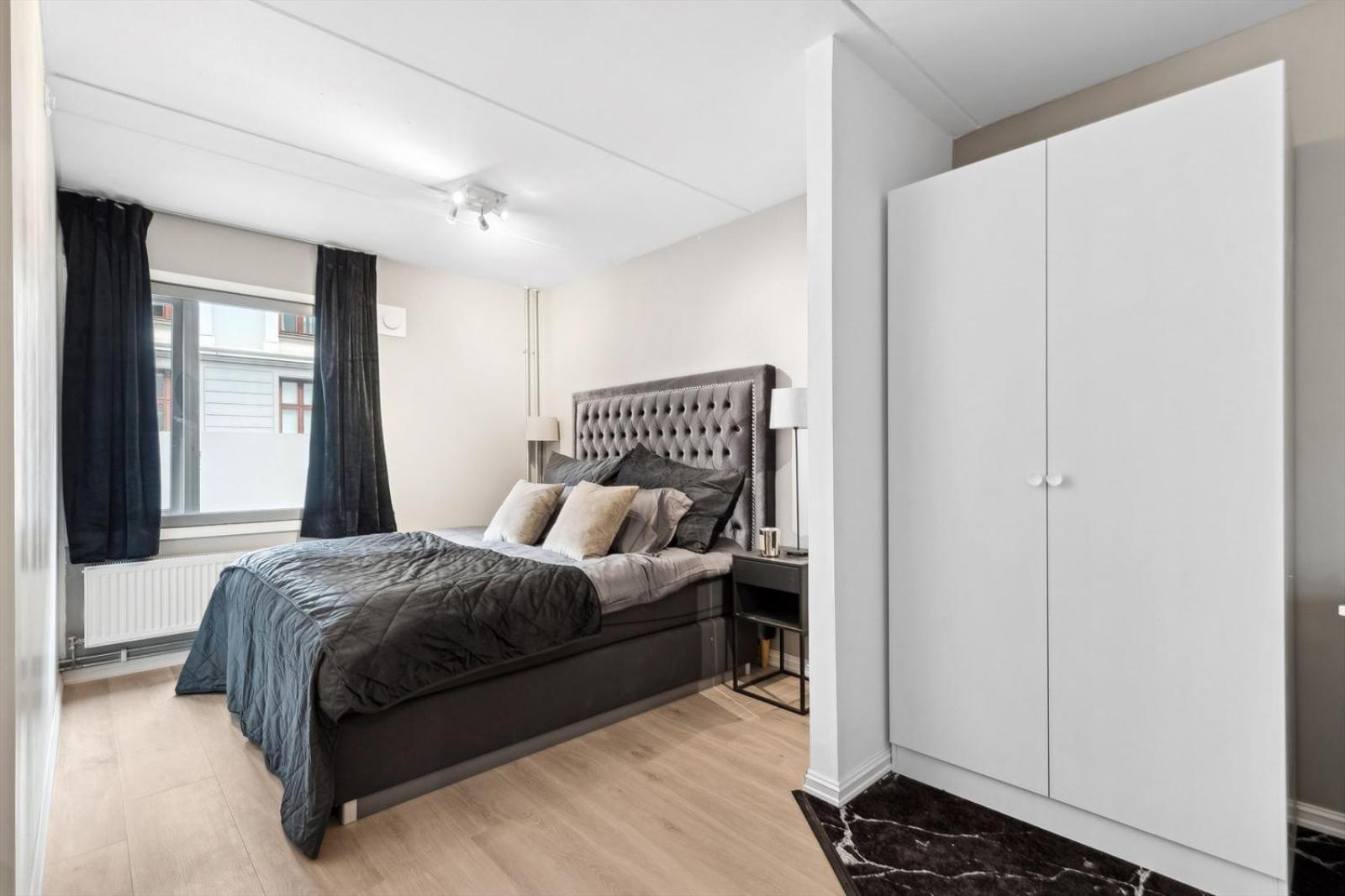 Luxurious Modern Room In Central Oslo - Eur 4K Expensive Bed And 82" Cinematic Tv Esterno foto